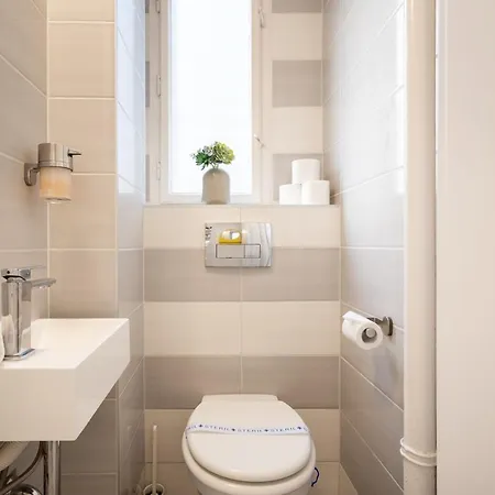 Bpr Chic Gem In The Heart Of The Apartament *